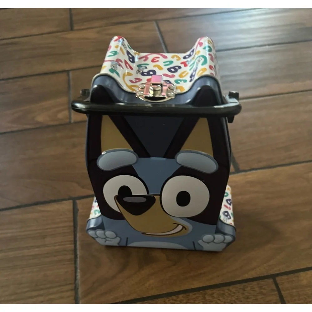 BLUEY Head Shaped Carry All Lunchbox colorful Character Lunch Box